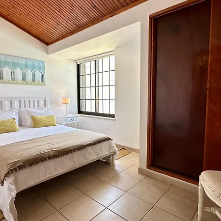 Buganvilia - Private Pool - 10 Guests - Βίλα *
