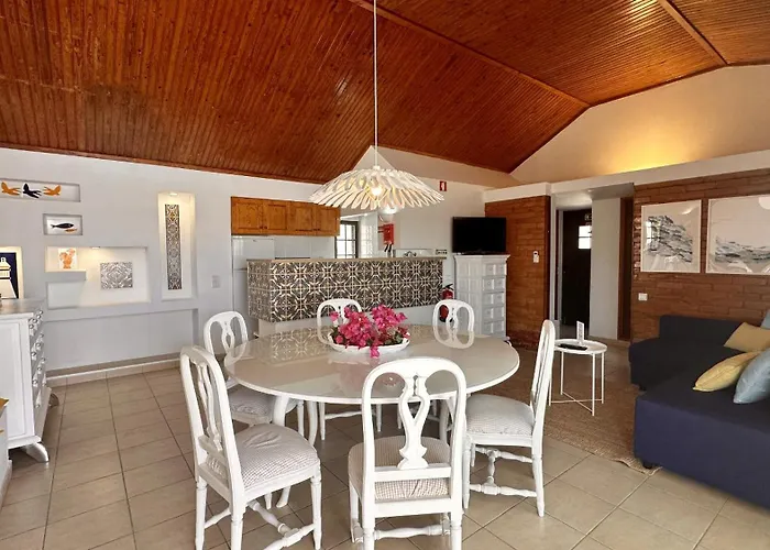 Buganvilia By Check-in Portugal * البوفيرا